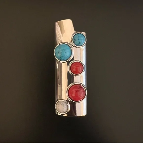 Lighter Case with Gemstones - Picture 2 of 4